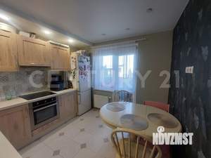 2-к квартира, вторичка, 56м2, 1/10 этаж