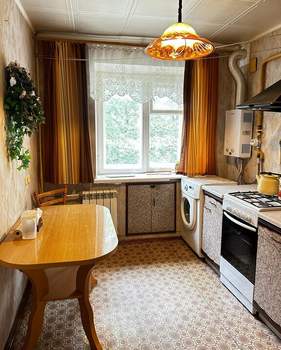 3-к квартира, вторичка, 67м2, 4/4 этаж