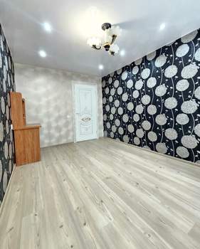 2-к квартира, вторичка, 49м2, 1/5 этаж