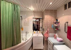 3-к квартира, вторичка, 71м2, 6/14 этаж