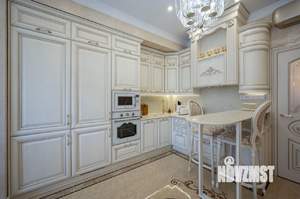 3-к квартира, вторичка, 118м2, 1/3 этаж