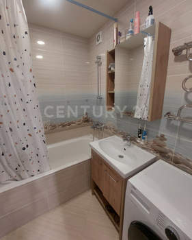2-к квартира, вторичка, 56м2, 1/10 этаж