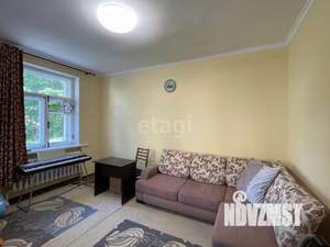 2-к квартира, вторичка, 60м2, 1/4 этаж
