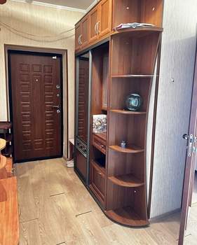 2-к квартира, вторичка, 73м2, 9/16 этаж