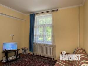 2-к квартира, вторичка, 60м2, 1/4 этаж