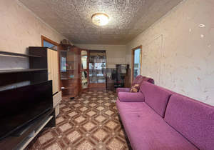 2-к квартира, вторичка, 43м2, 1/5 этаж