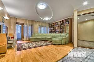 5-к квартира, вторичка, 244м2, 5/6 этаж
