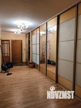 3-к квартира, вторичка, 107м2, 1/9 этаж