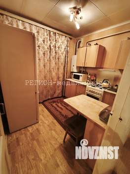 2-к квартира, вторичка, 42м2, 1/4 этаж