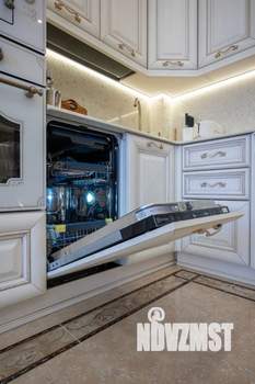 3-к квартира, вторичка, 118м2, 1/3 этаж