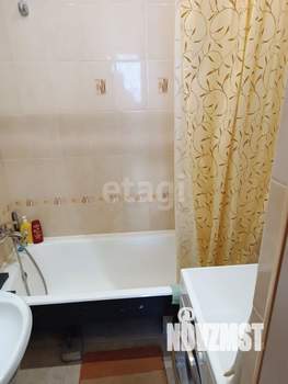 2-к квартира, вторичка, 60м2, 1/3 этаж