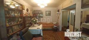 2-к квартира, вторичка, 40м2, 1/4 этаж