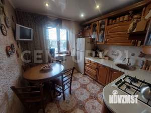 2-к квартира, вторичка, 61м2, 8/10 этаж