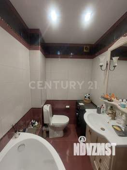 2-к квартира, вторичка, 61м2, 8/10 этаж
