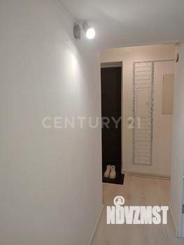2-к квартира, вторичка, 40м2, 1/5 этаж