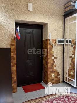2-к квартира, вторичка, 61м2, 1/3 этаж