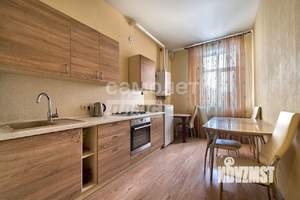 2-к квартира, вторичка, 57м2, 1/3 этаж
