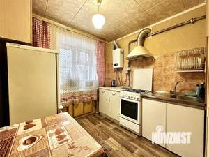 2-к квартира, вторичка, 42м2, 3/4 этаж