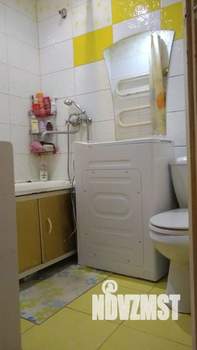 2-к квартира, вторичка, 46м2, 1/4 этаж