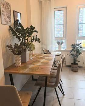 2-к квартира, вторичка, 58м2, 13/22 этаж