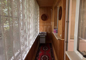 2-к квартира, вторичка, 52м2, 1/9 этаж