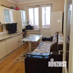 2-к квартира, вторичка, 62м2, 4/19 этаж