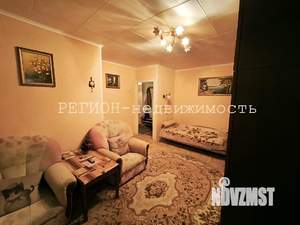 2-к квартира, вторичка, 42м2, 1/4 этаж