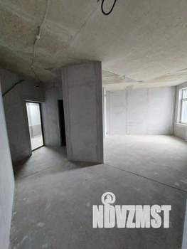 3-к квартира, вторичка, 70м2, 12/20 этаж