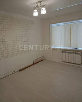 2-к квартира, вторичка, 40м2, 1/5 этаж
