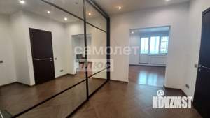 1-к квартира, вторичка, 61м2, 12/16 этаж