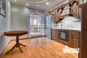 2-к квартира, вторичка, 68м2, 3/12 этаж