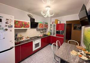 3-к квартира, вторичка, 71м2, 6/14 этаж