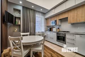 2-к квартира, вторичка, 70м2, 7/9 этаж