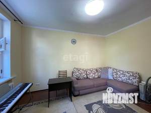 2-к квартира, вторичка, 60м2, 1/4 этаж