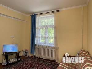 2-к квартира, вторичка, 60м2, 1/4 этаж