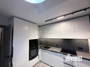 2-к квартира, вторичка, 58м2, 8/12 этаж