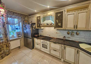 4-к квартира, вторичка, 115м2, 8/17 этаж