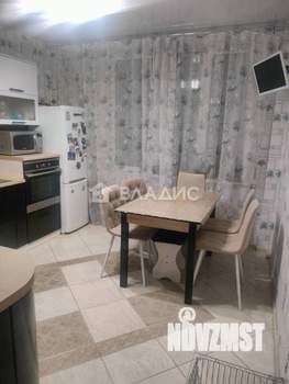 2-к квартира, вторичка, 63м2, 7/15 этаж