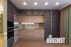 4-к квартира, вторичка, 142м2, 1/10 этаж