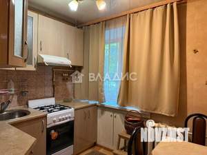 2-к квартира, вторичка, 51м2, 1/5 этаж
